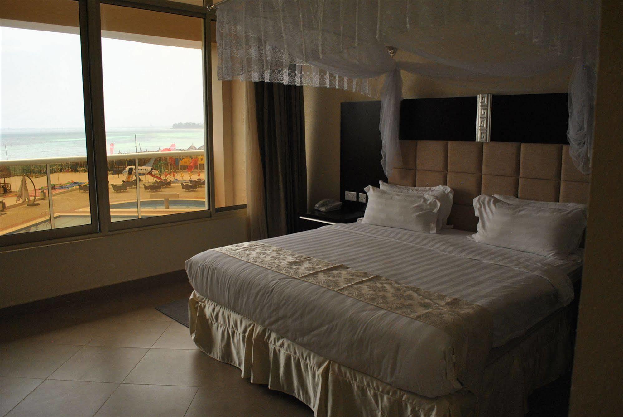 Hotel Landmark Mbezi 4*
